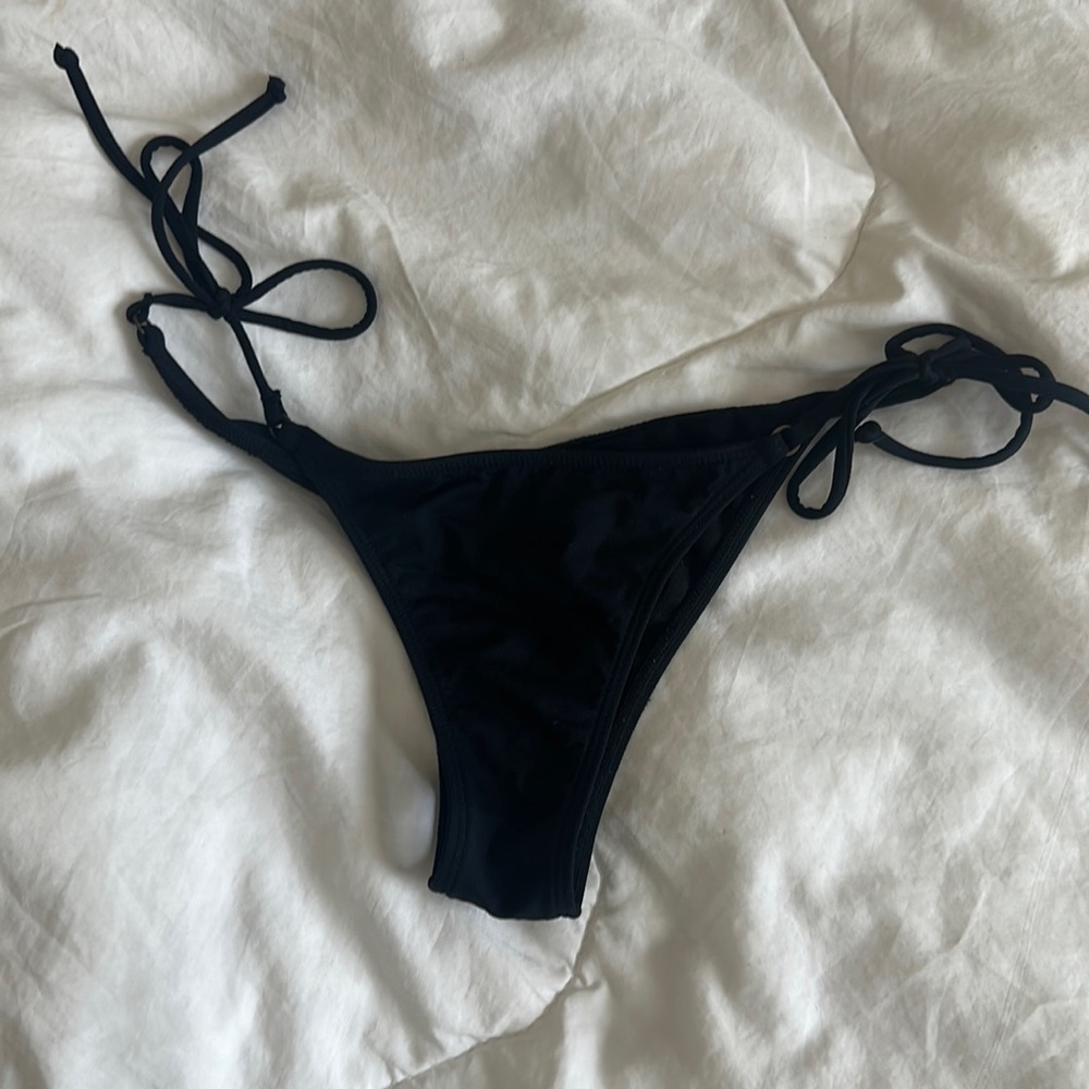 Billabong tie bikini bottoms